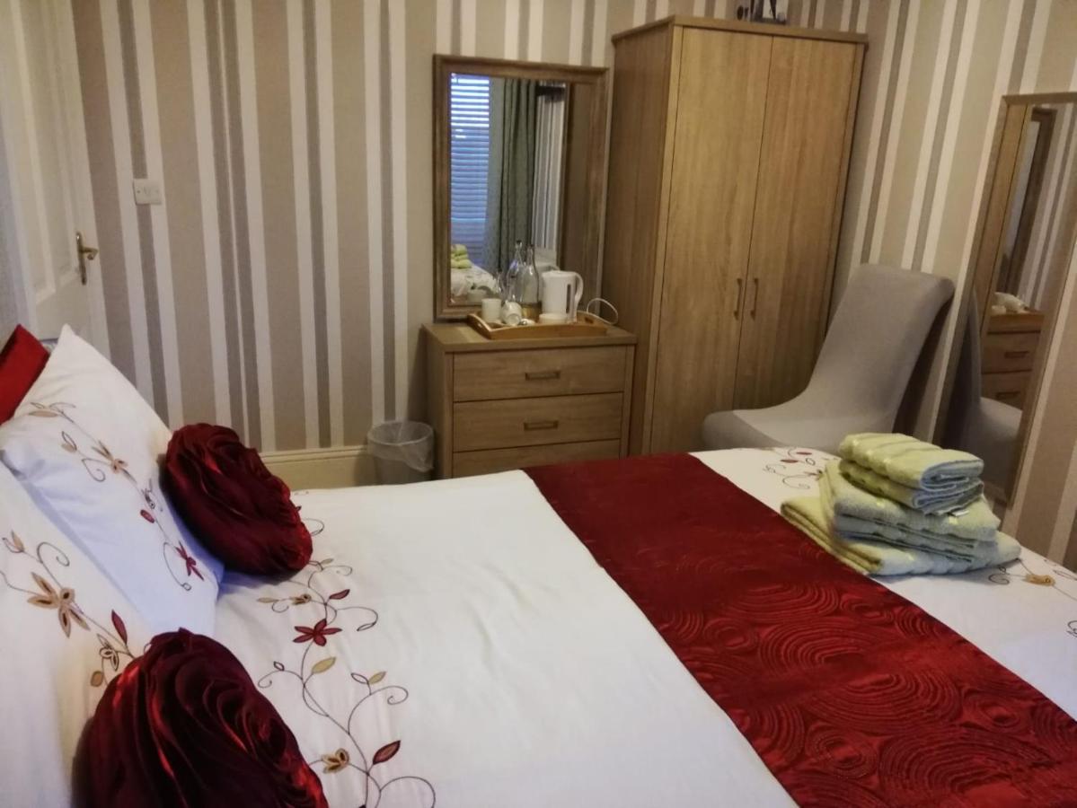 Hunters Lodge B&B Tramore Buitenkant foto
